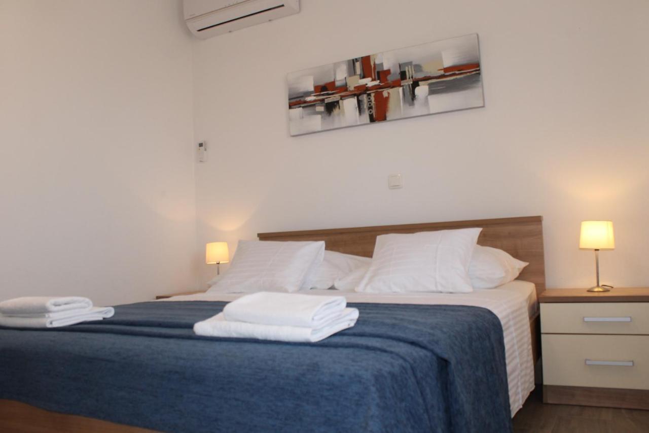 Apartments Valeria Kastela Exterior photo