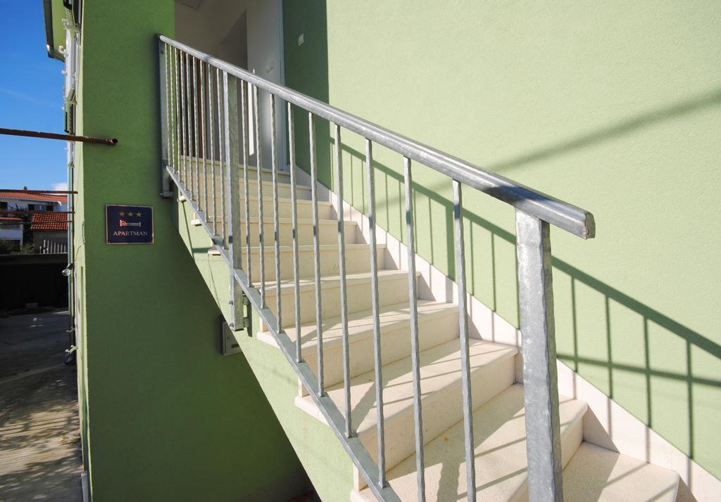 Apartments Valeria Kastela Exterior photo